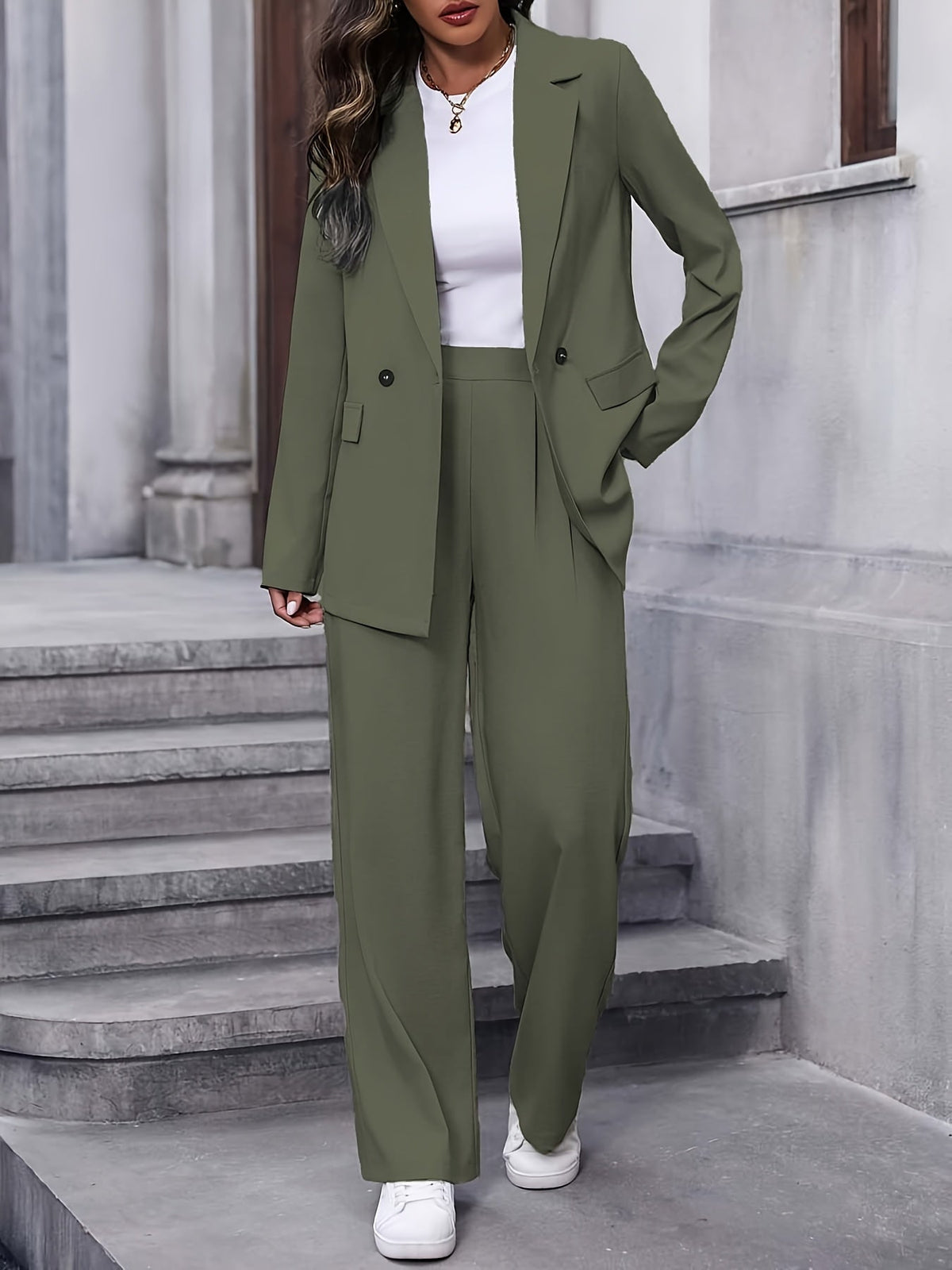 Women's Two-Piece Blazer and Straight-Leg Trouser Suit Set