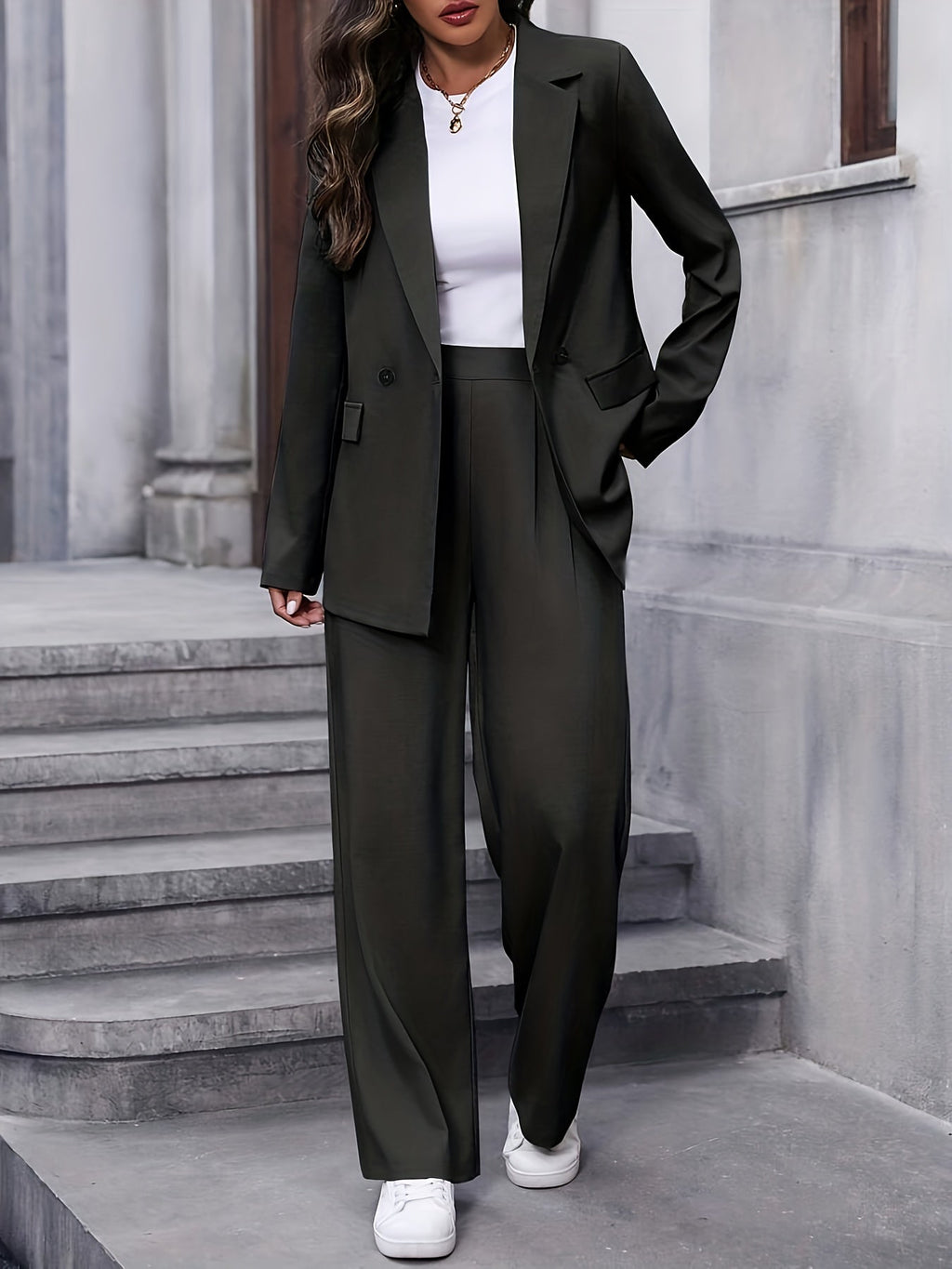 Women's Two-Piece Blazer and Straight-Leg Trouser Suit Set