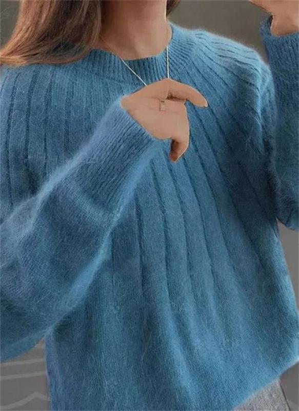Women's Relaxed Fuzzy Ribbed Knit Round Neck Sweater