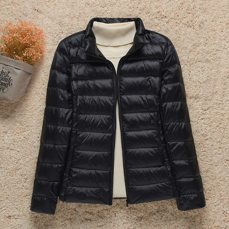 Women's Lightweight Hooded Quilted Puffer Jacket